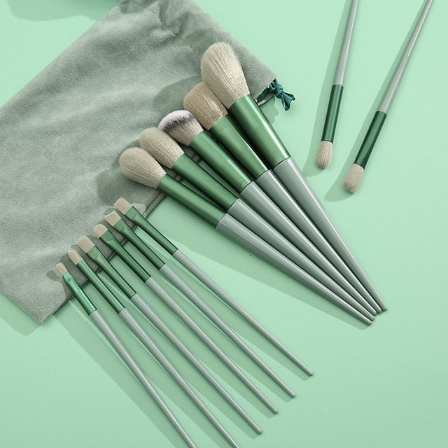 MACKFACK™  Cosmetic Artistry 13-Piece Makeup Brushes Set