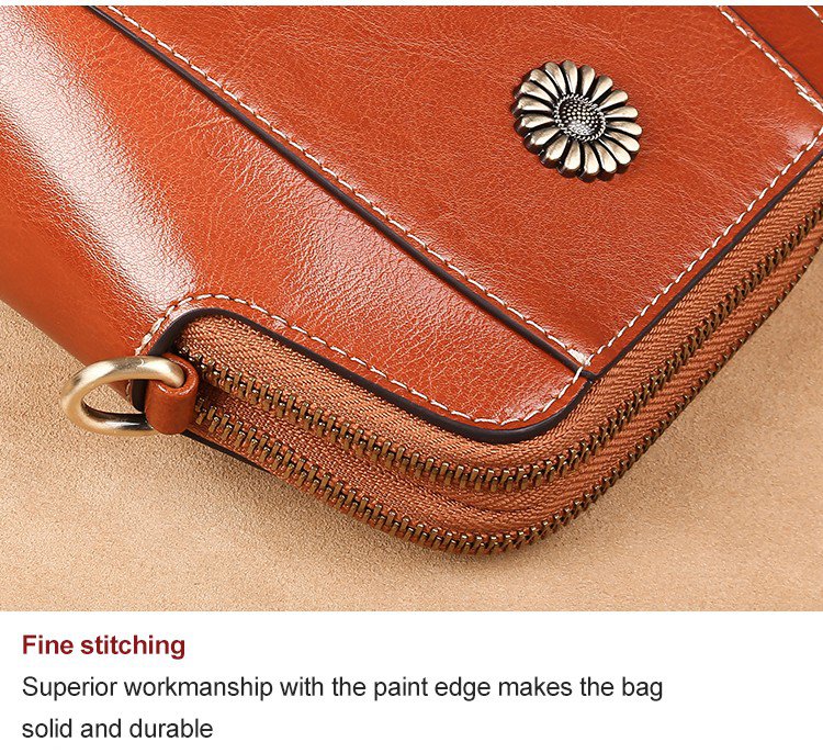 CASUALATTE™  Chic Convenience: Jasmine  Mini Crossbody Bag