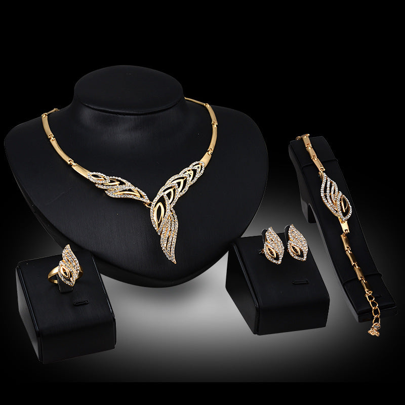 "Eternal Elegance: Mix Style Gold Indian Bridal Jewelry Sets"