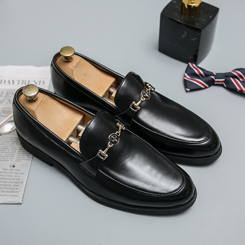 CASUALATTE™ Men's Classic Metal Chain Loafers