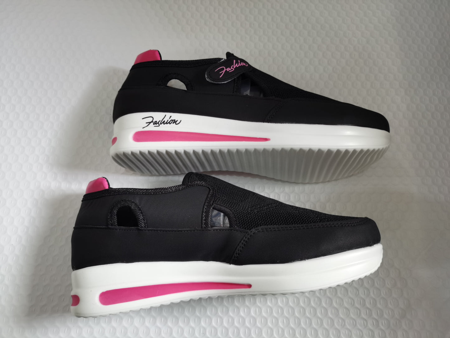 SURICATA™ Women Sneakers